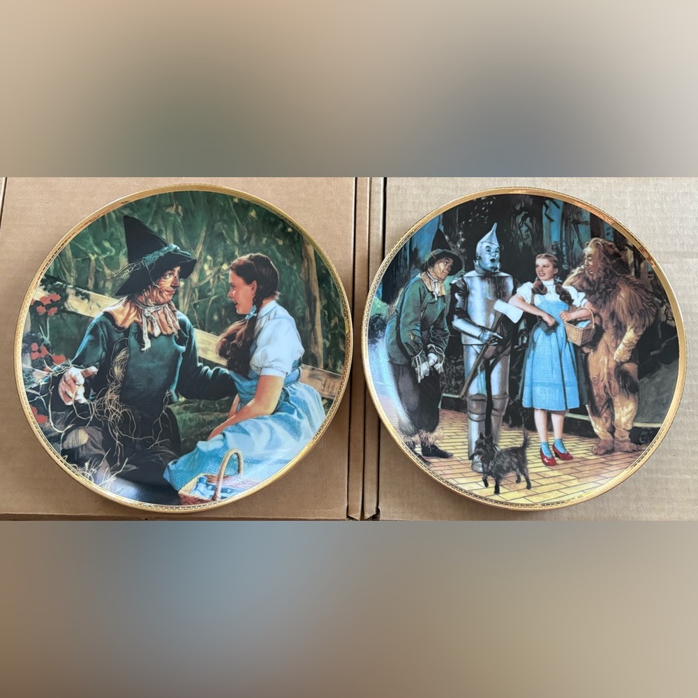 The Wizard of Oz Hamilton Collection Plates